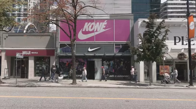加拿大球迷挺干尼买爆8号衫 温哥华NIKE店招改名KONE